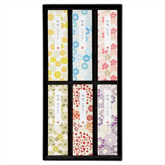 ■商品紹介： ■商品内容：セット内容/和遊線香（向日葵・しゃぼん・桜・緑茶・白梅・ラベンダー）（各約30g）×各1 ■パッケージサイズ：33.5×17.2×3.3cm ■賞味期限（ある場合）： メーカー希望小売価格はメーカーカタログに基づい...