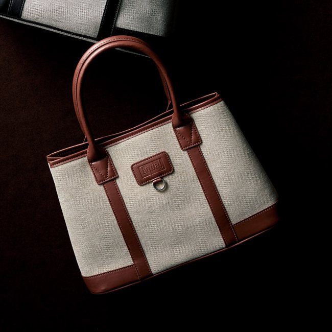 ジュンコ コシノ イコール エルガリー手提げバッグ ブラウン JK-HE05 BROWN 内祝 内祝い お祝 御祝 記念品 出産内祝い プレゼント 快気祝い 粗供養 引出物