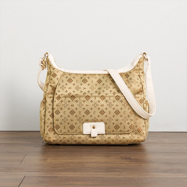 クレア トラベラー ショルダーバッグ ゴールド CR75810-G 内祝 内祝い お祝 御祝 記念品 出産内祝い プレゼント 快気祝い 粗供養 引出物