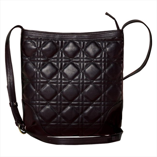 0 日本製牛革手作りキルティングショルダーバッグ（ブラック） B0110-110B 内祝 内祝い お祝 御祝 記念品 出産内祝い プレゼント 快気祝い 粗供養 引出物