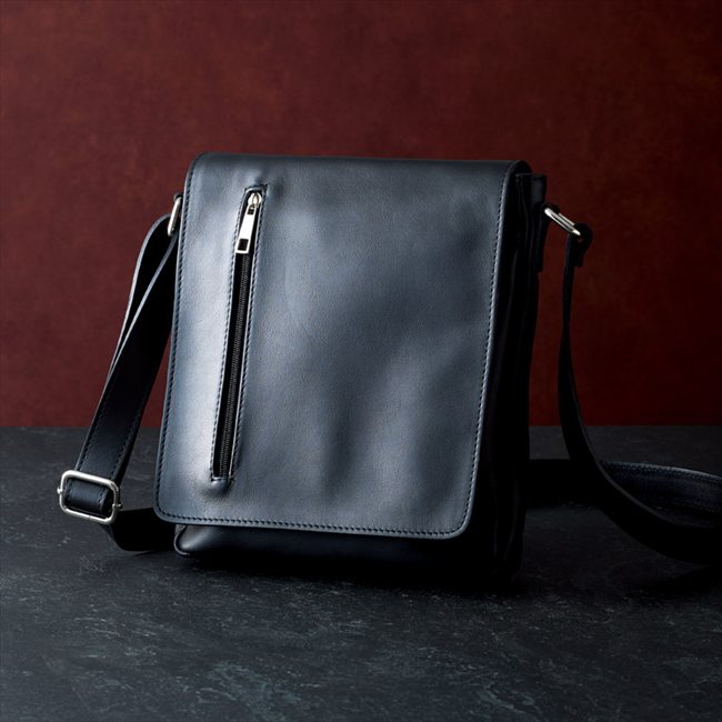 アントネッロ マージ イタリア製ラムレザーショルダーバッグ（ブラック） B-AMM225015BK 内祝 内祝い お祝 御祝 記念品 出産内祝い プレゼント 快気祝い 粗供養 引出物