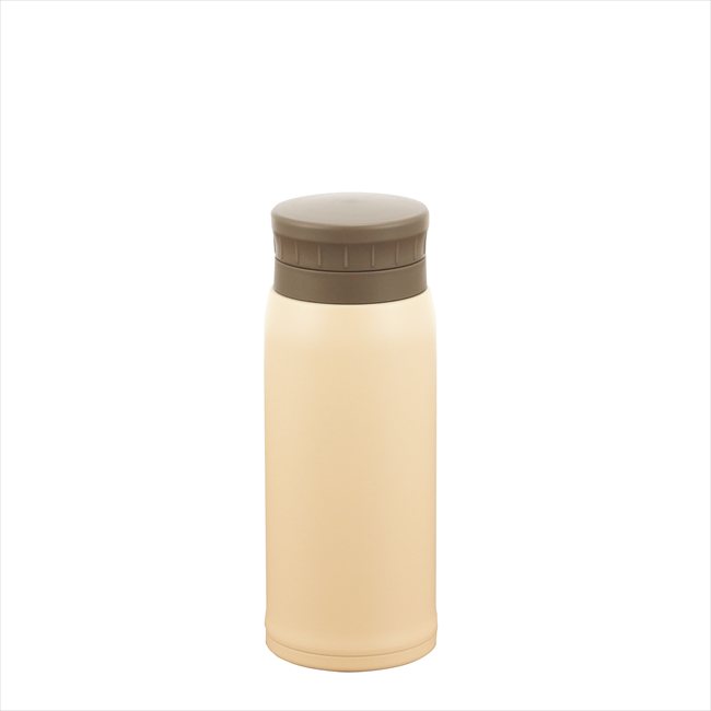 ■セット内容：真空二重マグボトル×1 ■商品サイズ：φ59×192mm（満水：370ml） ■荷姿：カラー箱 メーカー希望小売価格はメーカーカタログに基づいて掲載しています ■さまざまなギフトアイテムをご用意しております。 内祝　内祝い　お祝い返し　ウェディングギフト　ブライダルギフト　引き出物　引出物　結婚引き出物　結婚引出物　結婚内祝い　出産内祝い 命名内祝い　入園内祝い　入学内祝い　卒園内祝い　卒業内祝い　就職内祝い　新築内祝い　引越し内祝い　快気内祝い　開店内祝い　二次会 披露宴　お祝い　御祝　結婚式　結婚祝い　出産祝い　初節句　七五三　入園祝い　入学祝い　卒園祝い　卒業祝い　成人式　就職祝い　昇進祝い 新築祝い　上棟祝い　引っ越し祝い　引越し祝い　開店祝い　退職祝い　快気祝い　全快祝い　初老祝い　還暦祝い　古稀祝い　喜寿祝い　傘寿祝い 米寿祝い　卒寿祝い　白寿祝い　長寿祝い　金婚式　銀婚式　ダイヤモンド婚式　結婚記念日　ギフト　ギフトセット　セット　詰め合わせ　贈答品　お返し お礼　御礼　ごあいさつ　ご挨拶　御挨拶　プレゼント　お見舞い　お見舞御礼　お餞別　引越し　引越しご挨拶　記念日　誕生日　父の日　母の日　敬老の日 記念品　卒業記念品　定年退職記念品　ゴルフコンペ　コンペ景品　景品　賞品　粗品　お香典返し　香典返し　志　満中陰志　弔事　会葬御礼　法要 法要引き出物　法要引出物　法事　法事引き出物　法事引出物　忌明け　四十九日　七七日忌明け志　一周忌　三回忌　回忌法要　偲び草　粗供養　初盆 供物　お供え　お中元　御中元　お歳暮　御歳暮　お年賀　御年賀　残暑見舞い　年始挨拶　ボーリング大会　景品　レミパン　ゼリー　スターバックス 千疋屋　結婚式　そうめん　ローラアシュレイ　プリン　話題　ディズニー　カタログギフト　ティファール　ビタクラフト　ステンレスタンブラー　リラックマ のし無料　メッセージカード無料　ラッピング無料■セット内容：真空二重マグボトル×1 ■商品サイズ：φ59×192mm（満水：370ml） ■荷姿：カラー箱