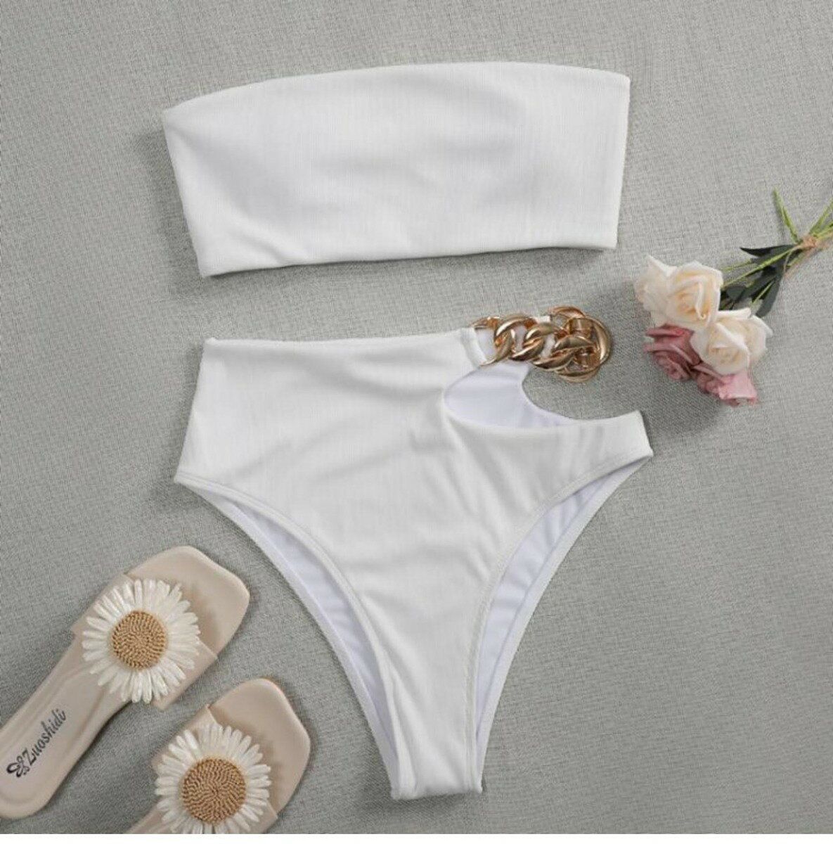 即納 水着 ビキニ レディース 大人 女性 ホワイト ブラック チェーン水着 2点セット ハイウェスト 無地 バンドゥ・ビキニ チューブトップ オープンサイドパンツ エレガント セクシー セレブ ビーチ 海 プール 夏 SUMMER S M L 20代 30代 40代　即納水着