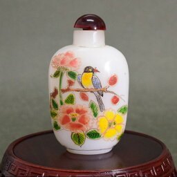 華やかな花鳥の世界鼻煙壺180920鼻煙壷 鼻煙壺 中国 芸術 シノワズリー インテリア コレクション 嗅ぎたばこ入れ アンティーク 小物 コレクター 垂涎