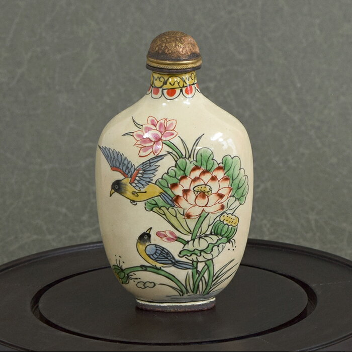 美しい花鳥画の世界鼻煙壺211024鼻煙壷 鼻煙壺 中国 芸術 シノワズリー インテリア コレクション 嗅ぎたばこ入れ アンティーク 小物 コレクター 垂涎のサムネイル