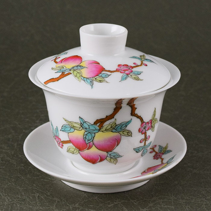 【逸品茶器】吉祥　桃と蝙蝠の競演景徳鎮窯 桃花蝙蝠蓋碗蓋碗 茶器 桃 桃花 中国 茶器 景徳鎮窯のサムネイル