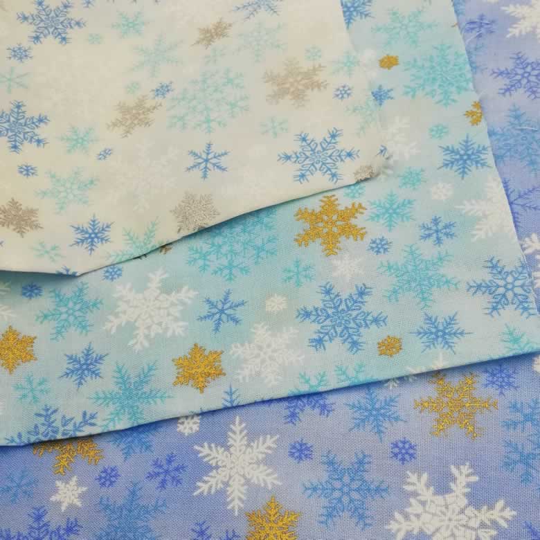 クリスマス生地（布）スノーフレーク結晶柄 オフホワイト 【10cm単位で30cm（3個）...