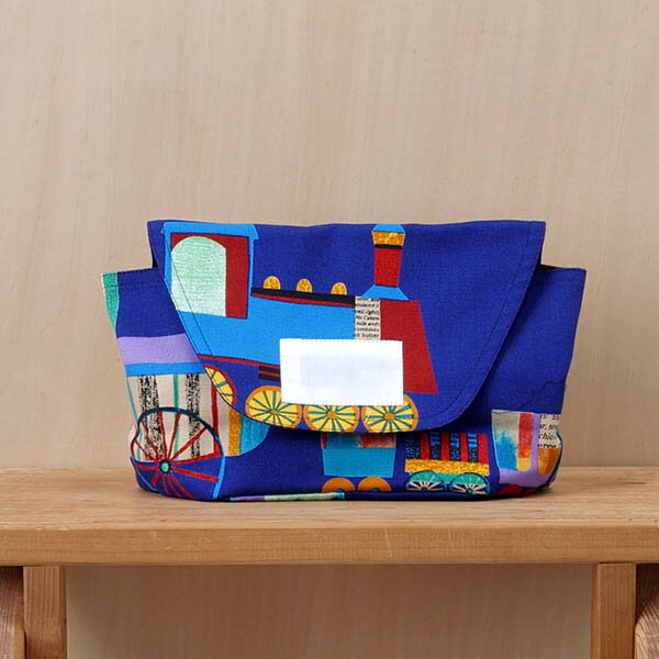 大きなかぶせ型のお弁当入（ランチボックス）　横入れふた型（フラップタイプ）封筒型　面ファスナーつ..