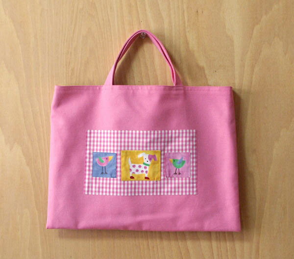 レッスンバッグ名札（氏名票）つき（通園・通学バッグ）縦30cm横40cm氏名票は内側についています。202..