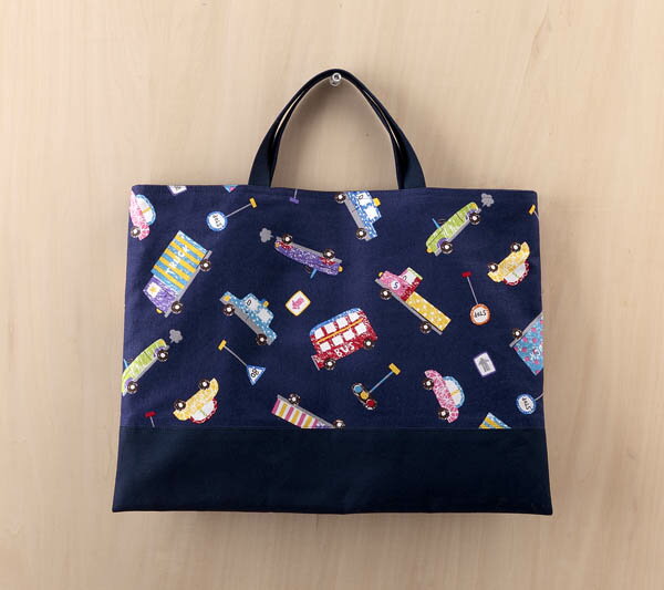 レッスンバッグ名札（氏名票）つき（通園・通学バッグ）縦30cm横40cm氏名票は内側についています。452..