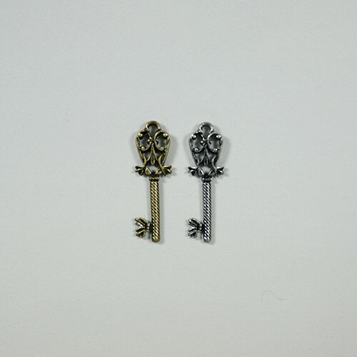 カギ CP-170 1個 キー 鍵 アクセサリー パーツ ペンダント アンティーク チャーム