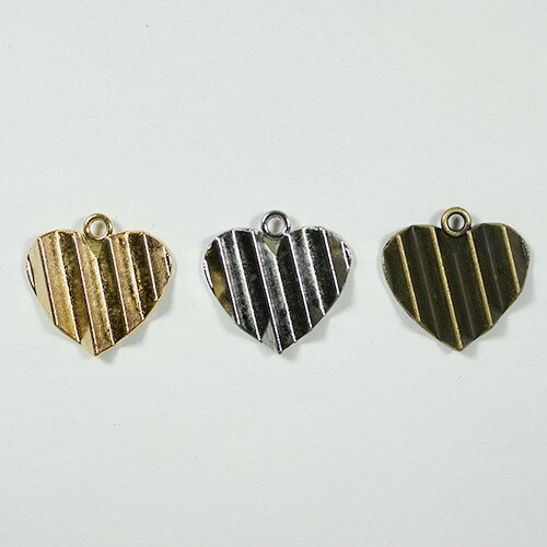 ハート CP-294 1個 チャーム アクセサリー パーツ ペンダント アンティーク ビンテージ テーブルクロス..