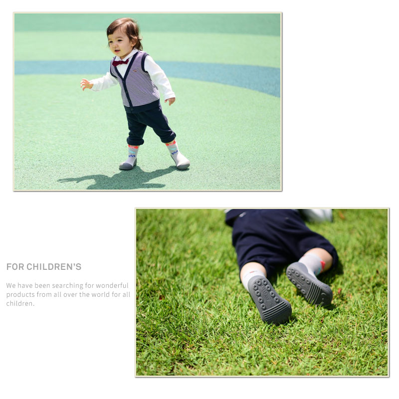 ベビー服&雑貨のカーネーションの新生児 赤ちゃん用 ベビーシューズ キャンディ柄 ベビー 靴 attipas アティパス 男の子 女の子 ギフトにおすすめ ブランド 誕生日 ハーフバースデー 御祝 出産祝い ルームシューズ くつ 送料無料｜アングル2