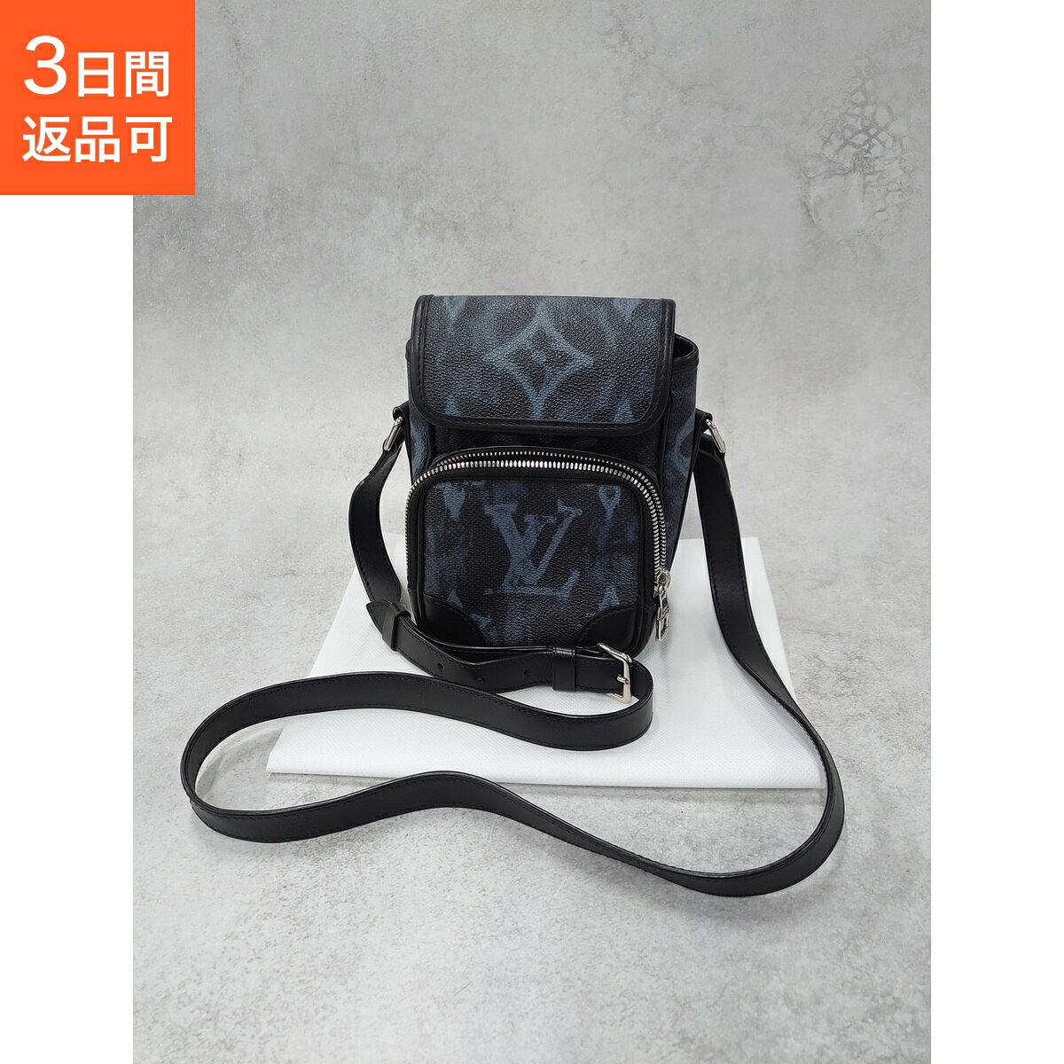 ルイ・ヴィトン アマゾンメッセンジャー 準美品 LOUIS VUITTON ショルダーバッグ モノグラムパステルキャンバス ブラック M45650 ユニセックス 【中古】