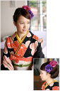 成人式に添える個性的な花【アネモネのコサージュ】【 紫色】【振袖】【卒業式】【袴に飾る髪飾り】モダンな紫色と黒い花芯が特徴のアクセサリーです。甘くなりすぎず、洗...