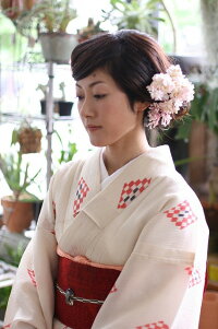 ライラックの髪飾り【白×ピンク】【5本セット】【コサージュケース付】【着物と相性の良い花アクセ】卒園式・卒業式・入園式・入学式・結婚式・花嫁さんに人気!華やかきれい色♪和装からドレスまで使える髪飾り!!