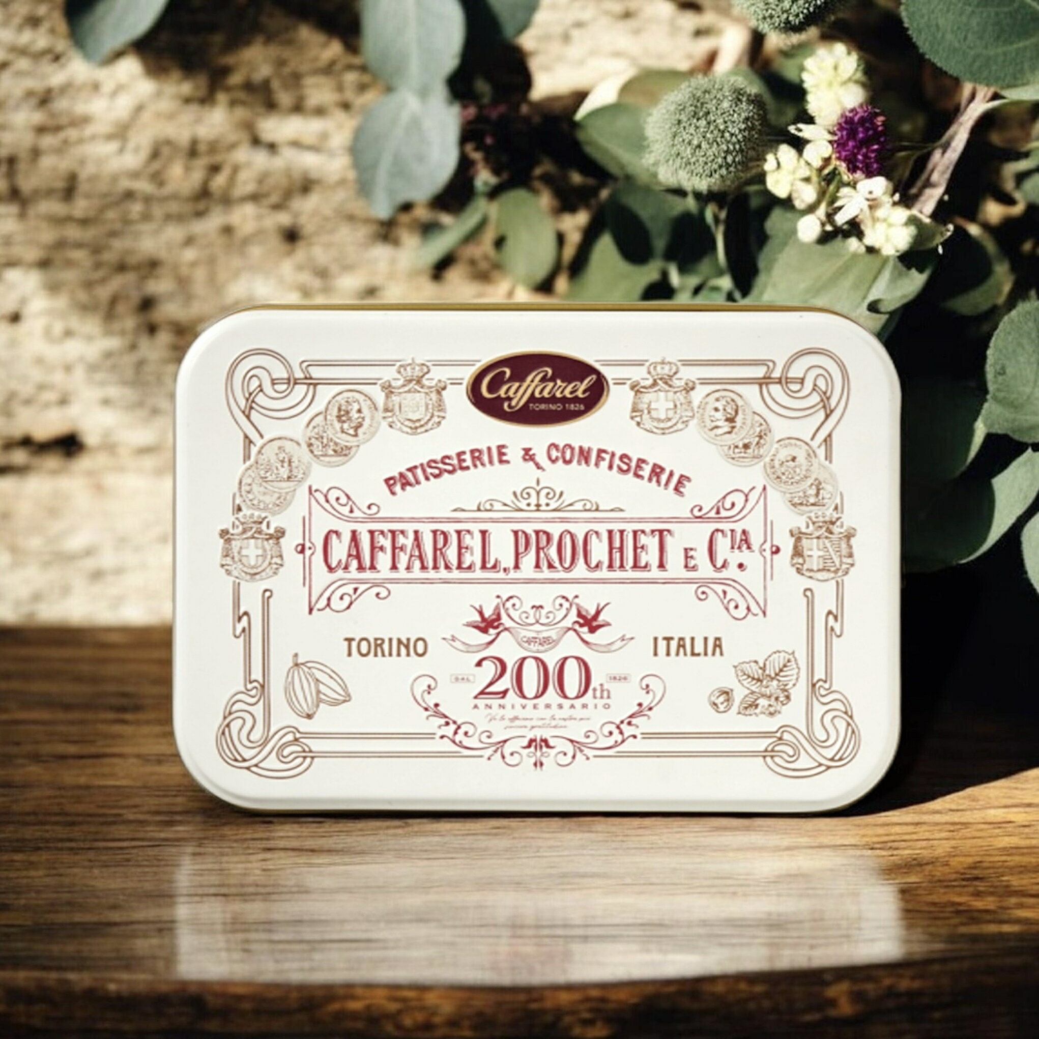 カファレル200周年アニバーサリーコレクション【公式 カファレル caffarel】200周年スクエア缶【バレンタイン ホワイトデー プチギフト 可愛い かわいい チョコレート プレゼント 2000円 おしゃれ 高級チョコレート ジャンドゥーヤ イタリア お配り用 ご褒美スイーツ 】