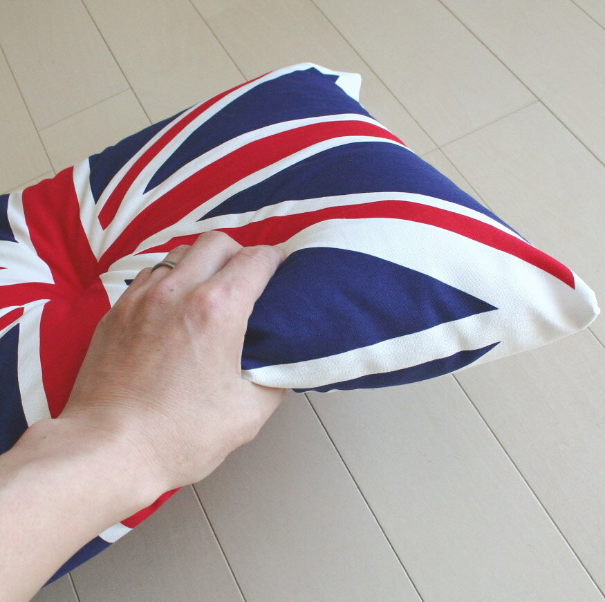 ”A national flag” 世界をリードする先進国の国旗 【シートクッション】は 発送日当日の『わた入れ加工』でふ〜っかふか♪ 丸洗いもOK!日本製 シートクッション 座布団 ザブトン ざぶとん イギリス アメリカ 星条旗 ユニオンジャック フラッグ 派手 国産 [2]