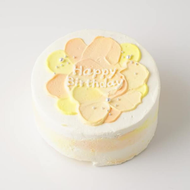 【送料無料】 生クリームで作る センイルケーキ 黄色 4号 12cm 誕生日ケーキ バースデー バースデーケーキ センイルケーキ 韓国ケーキ プレゼント ギフト お取り寄せ ケーキ 誕生日 記念日（ラズベリーとイチゴとバラのコンフィチュールをサンド） (3409898)