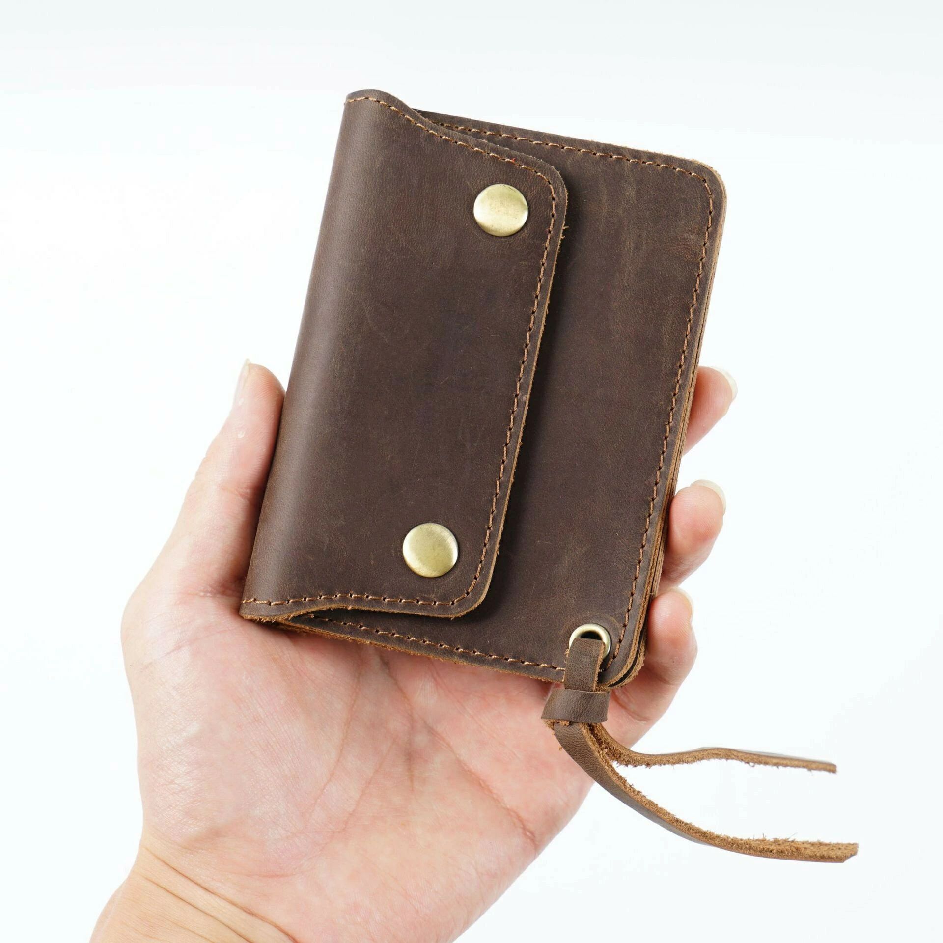 【新春期間限定衝撃特価！】財布 本革 メンズ 2つ折り財布 メンズ 大容量 名刺入れ レザー 二つ折り財布 革財布 ミニ財布 コードバン 財布 薄型 小銭入れ 紳士 サイフ コンパクト財布 本革 レザー 高級