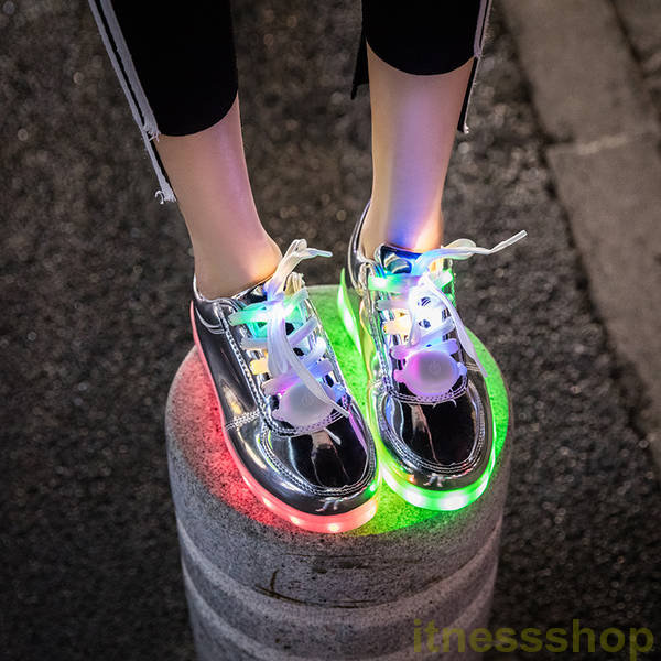 光る靴 光る シューズ ソールライト 光るスニーカー LEDライト お洒落 カッコイイ