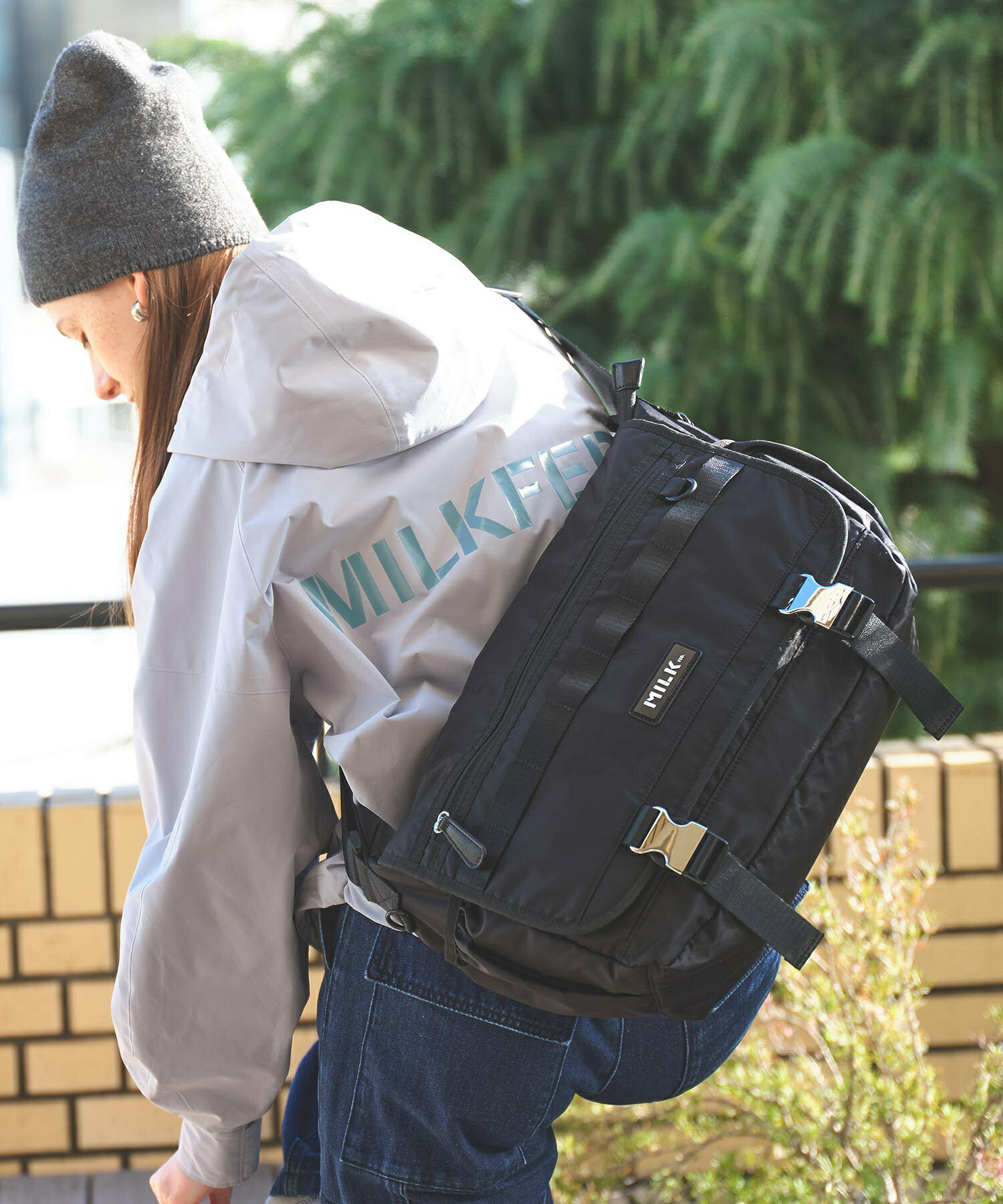 MILKFED. ミルクフェド LOGO PLATE MESSENGER BAG ショルダーバッグ メッセンジャーバッグ　レコメンド