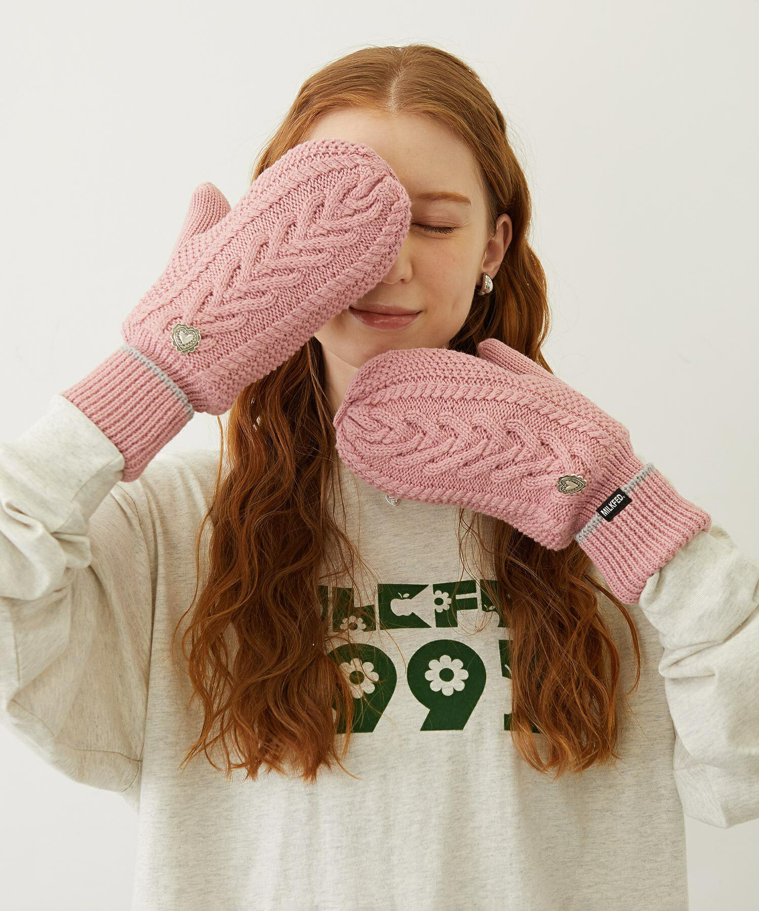 【公式】MILKFED. ミルクフェド HEART CABLE MITTENS 手袋 ミトン ケーブル編み ハート模様 レディース..