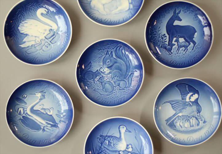 瓷器陶器 - 【送料無料】1970年代 デンマーク製 B&G マザーズデー記念プレート 絵皿 陶板 リス シロクマ 小鳥 モチーフ 北欧 アンティーク ヴィンテージ_260415