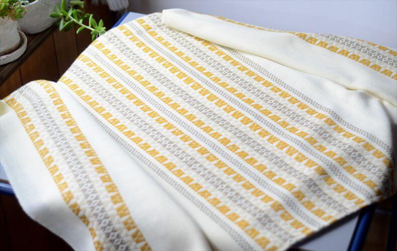 【送料無料】デンマークの古いヴィンテージ 刺繍 クロス 大判272x142cm 北欧 テキスタイル ファブリック テーブルリネン カーテン アンティーク_251114