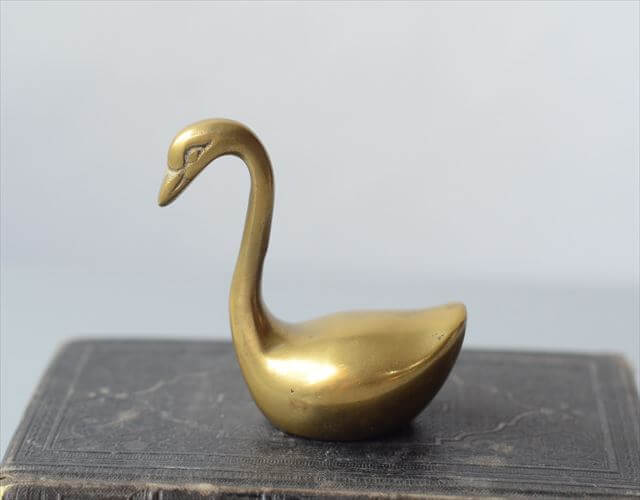 【送料無料】フランスのブロカントから 真鍮の白鳥 オブジェ ブラス フィギュア インテリア 店舗什器 ヴィンテージ アンティーク_250825