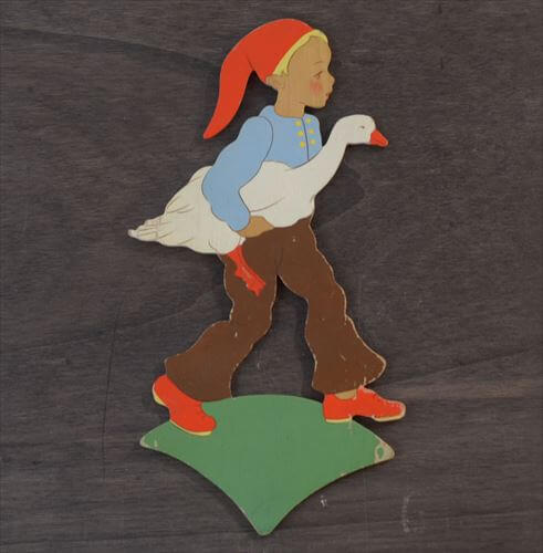 【送料無料】西ドイツ製 Mertens kunst アヒルを抱いた少年 木製 壁掛け ウォールデコ グリム童話 メルテンス ヴィンテージ アンティーク_260415