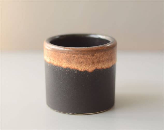 Rakuten - 【送料無料】ドイツから ヴィンテージ 小ぶりな陶器の花瓶 花器 Art pottery フラワーポット フラワーベース ミッドセンチュリー アンティーク_260529