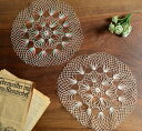 【送料無料】ドイツやフランスから 古いドイリー 径30cm 2枚セット 刺繍レース コースター 花瓶敷き 撮影小物に! アンティーク_240702