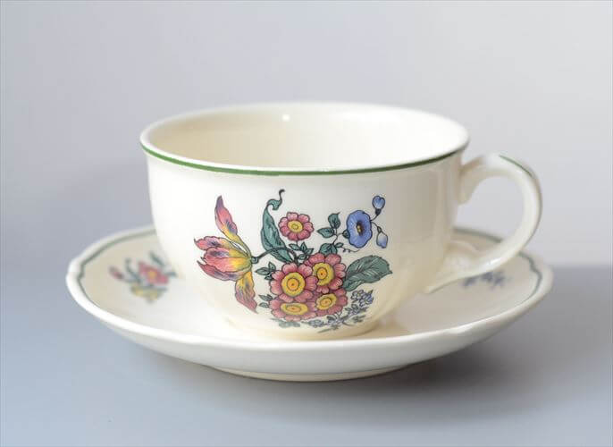 【送料無料】ドイツ製 VILLEROY&BOCH Alt Strassburg カップ&ソーサー ビレロイ&ボッホ 陶器 アンティーク ヴィンテージ_25101...