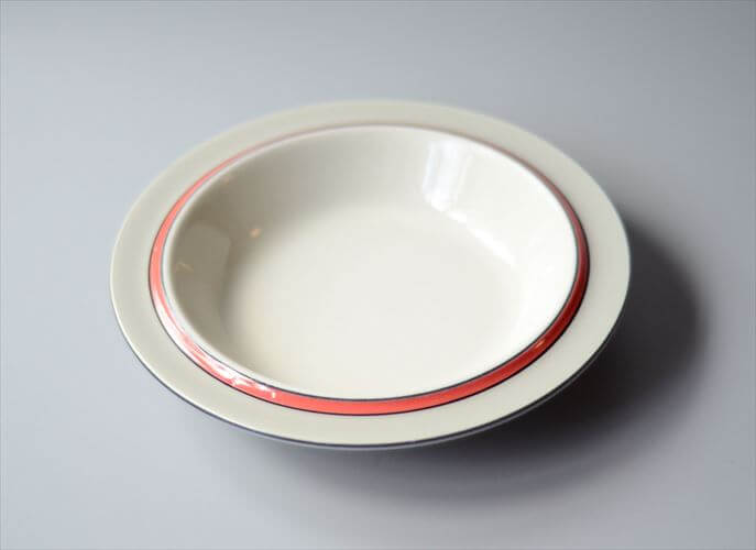 【送料無料】ARABIA アラビア aslak 19.5cm スーププレート 深皿 お皿 アスラク 北欧食器 フィンランド ヴィンテージ アンティーク_241216