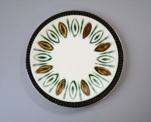 【送料無料】1960～70年代 ベルギー製 ヴィンテージ BOCH Delta Ellipse 19cm プレート ボッホ お皿 磁器 陶器 アンティーク 食器 ヨーロッパ_260130