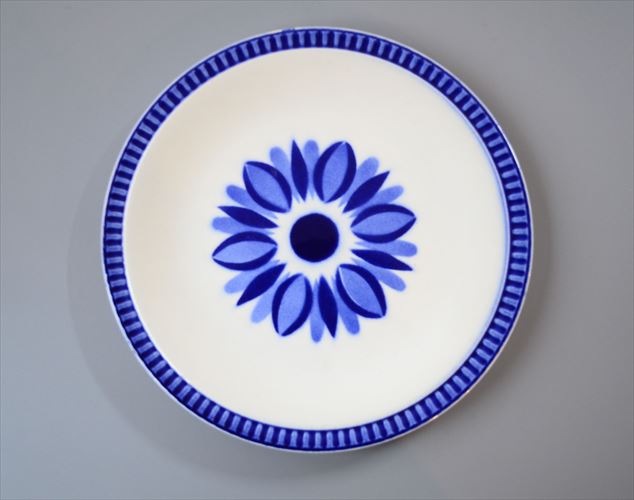 【送料無料】1960～70年代 ベルギー製 ヴィンテージ BOCH DELTA CAPRICCIO 19cm プレート ボッホ カプリシオ お皿 磁器 陶器 アンティーク 食器 ヨーロッパ_260130