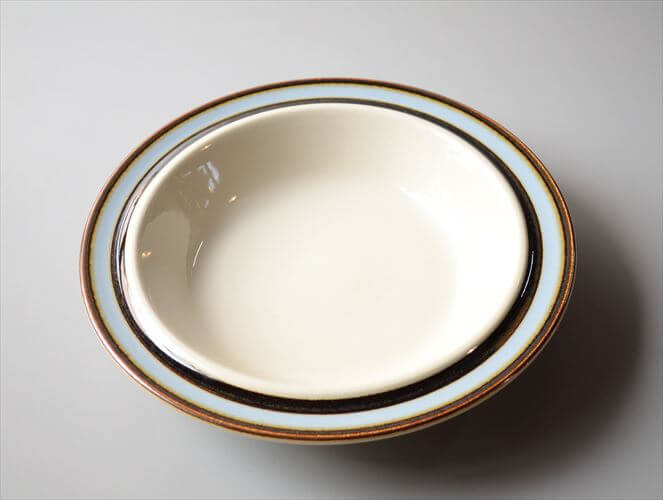 【送料無料】ARABIA アラビア Suvanto 20cm スーププレート深皿 お皿 スヴァント 北欧食器 フィンランド アンティーク ヴィンテージ_260219