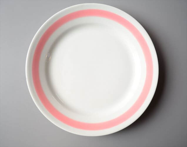 【送料無料】ARABIA アラビア Punavalko 23cm プレート お皿 プナヴァルコ 北欧食器 フィンランド アンティーク ヴィンテージ_260219