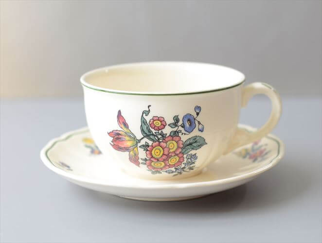 乐天商城 - 【送料無料】ドイツ製 VILLEROY&BOCH Alt Strassburg カップ&ソーサー ビレロイ＆ボッホ 陶器 アンティーク ヴィンテージ_260610