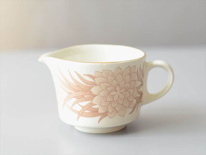 Rakuten - 【送料無料】ARABIA アラビア Pulmu クリーマー ミルクポット プルム Raija Uosikkinen 北欧食器 フィンランド ヴィンテージ アンティーク_260611
