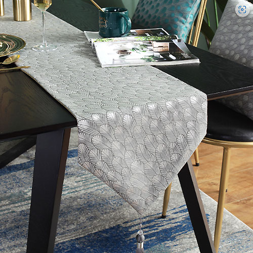 テーブルランナー 北欧 テーブルセンター グレー クジャク 羽毛 ゴージャス エレガント 新居祝い おし..