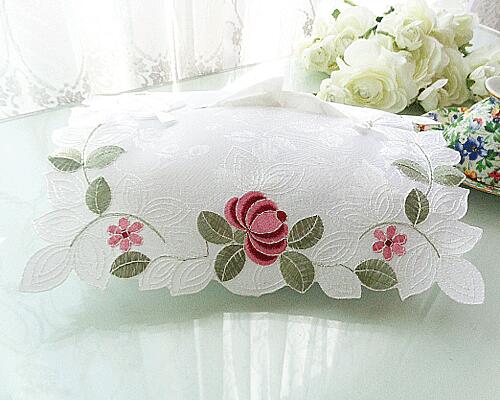 ティッシュカバー レース 華やか 薔薇 ローズ おしゃれ 豪華 刺繍 カットワーク かわいい ティッシュケース 北欧 ロマンチック 姫系 レース 薔薇雑貨 可愛い プレゼント ギフト ティッシュカバー レース 華やか 薔薇 ローズ おしゃれ 豪華 刺繍 カットワーク かわいい ティッシュケース 北欧 ロマンチック 姫系 レース 薔薇雑貨 可愛い プレゼント ギフト