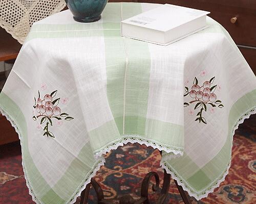 テーブルクロス おしゃれ レース 刺繍 正方形 レース 麻 リネン テーブルクロス 北欧 バラ 姫系 贈り物..