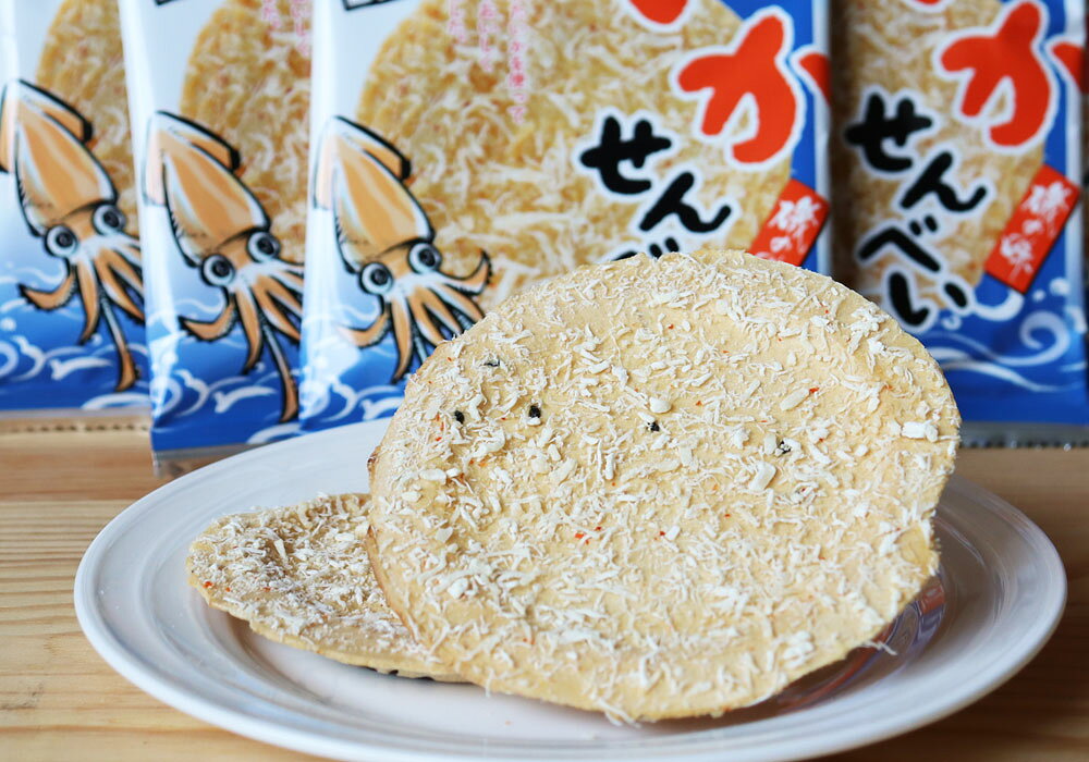 エントリーでポイント5倍 青森名物 【いかせんべい（8枚入り）】 津軽せんべい on さきいかー！名づけていかせんべい！厳選されたイカを使ってしっとりと美味しく焼き上げました！ 渋川製菓[※SP][※当店他商品との同梱発送可] cameashi-10001908 かめあし商店 サンプル画像3