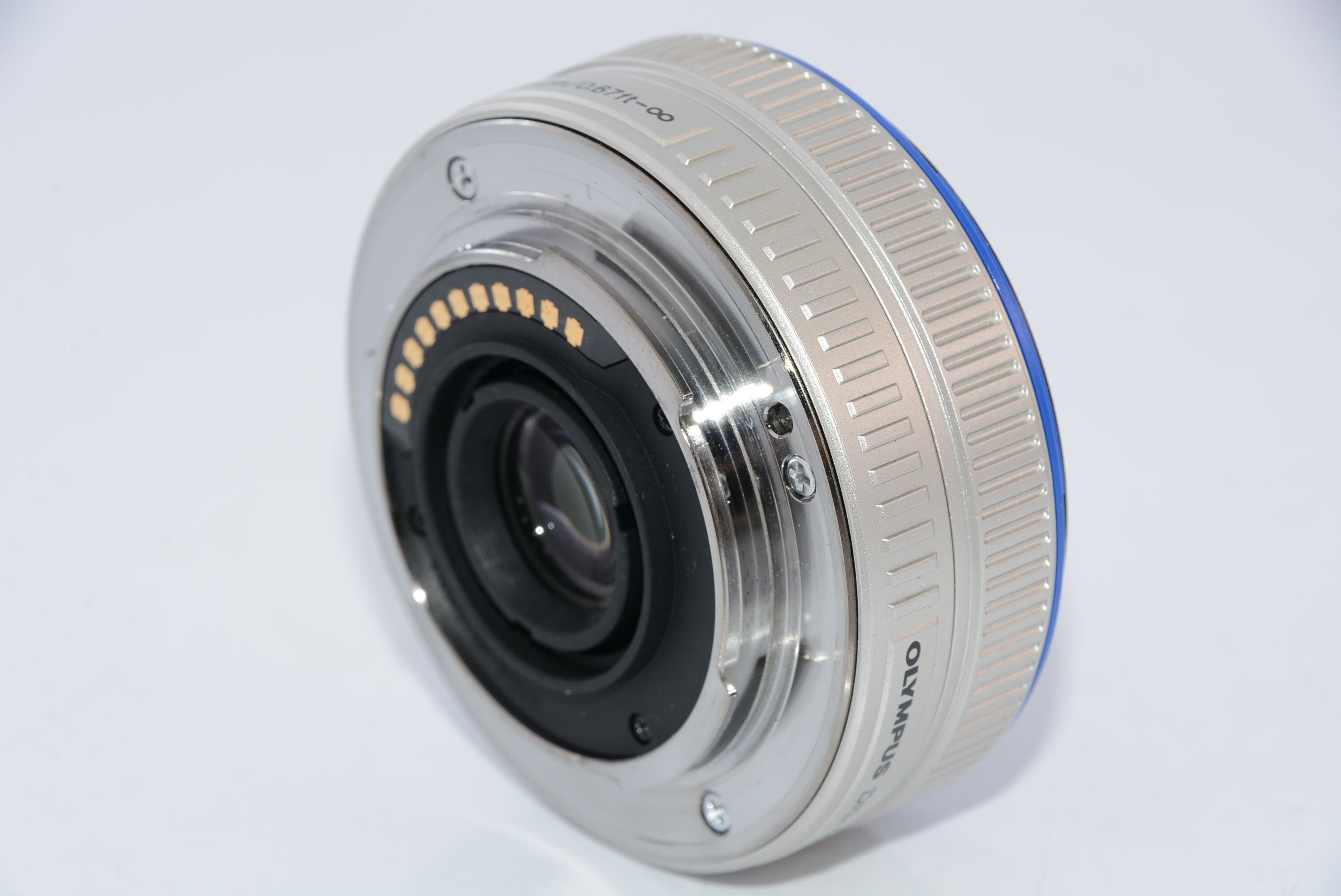 OLYMPUS パンケーキレンズ M.ZUIKO DIGITAL 17mm F2.8 シルバー 