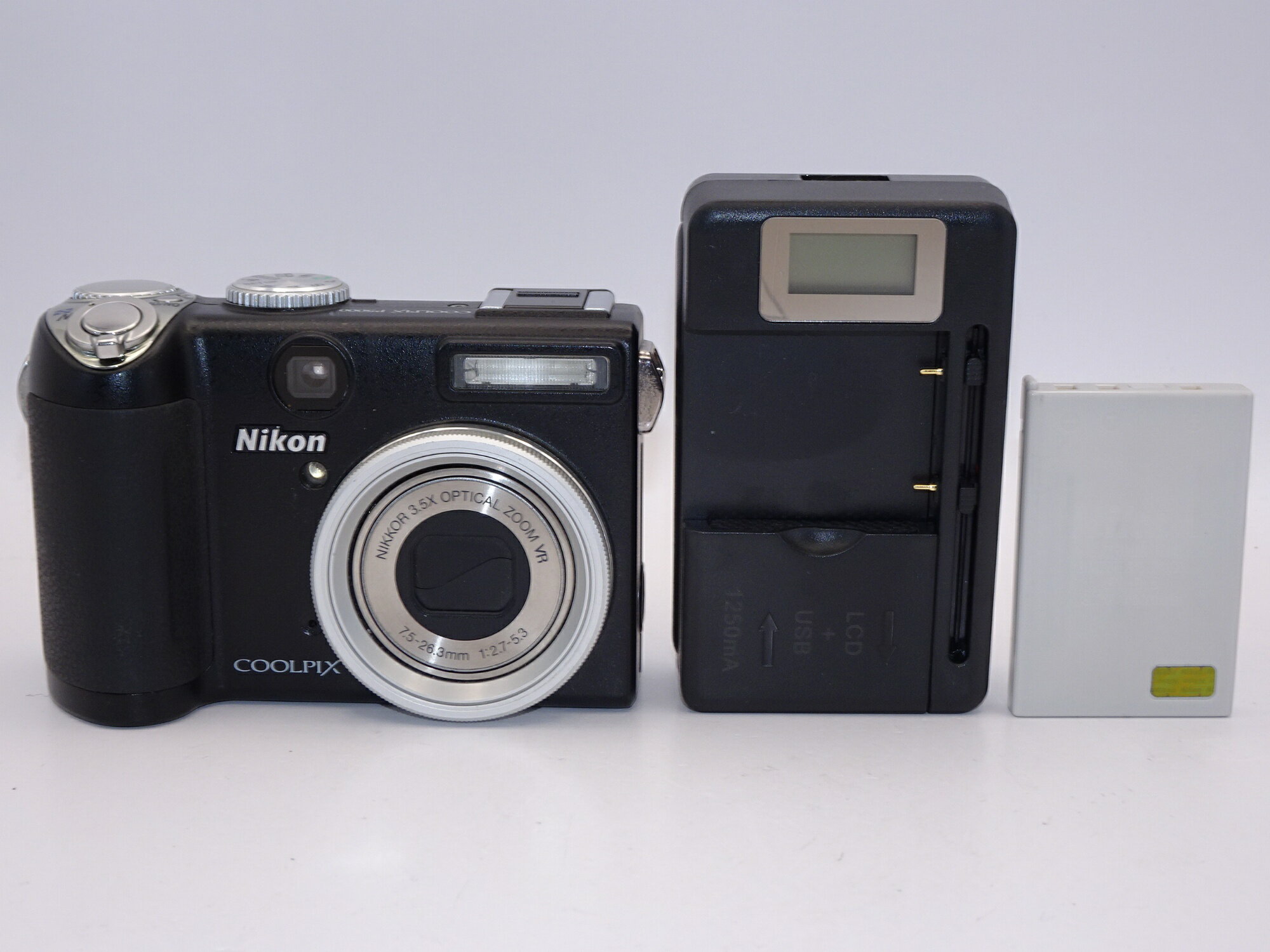 【中古】【外観並級】Nikon COOLPIX(クールピクス) P5000 ブラック