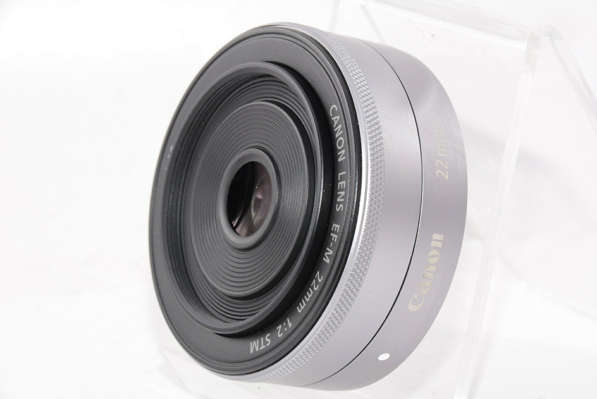Rakuten - 【中古】【外観並級】Canon 単焦点広角レンズ EF-M22mm F2 STM シルバー ミラーレス一眼対応 EF-M222STMSL