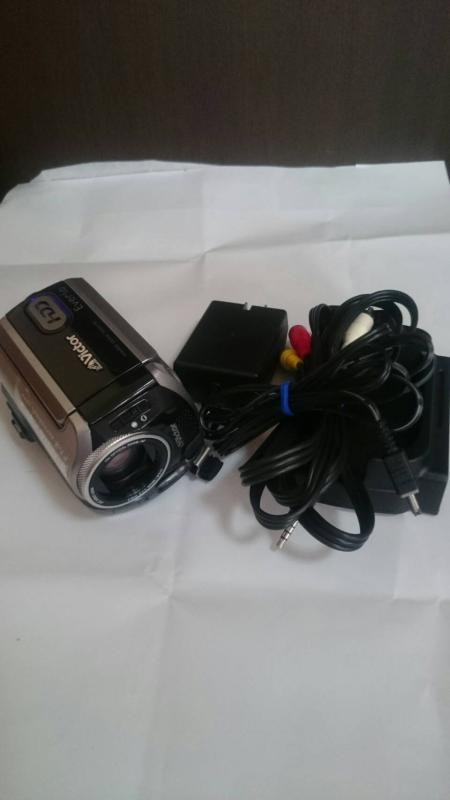 【中古】JVCケンウッド ビクター Ever