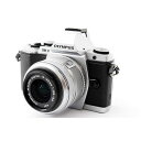 【5/9~16限定!最大4,000円OFF&5/5,5/10限定で最大P3倍】【中古】オリンパス OLYMPUS OM-D E-M5 シルバー レンズキット 美...